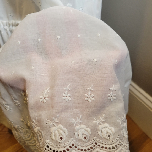 VINTAGE 70'S WHITE EYELET SEMI SHEER RUFFLE MAXI DRESS - Picture 9 of 12